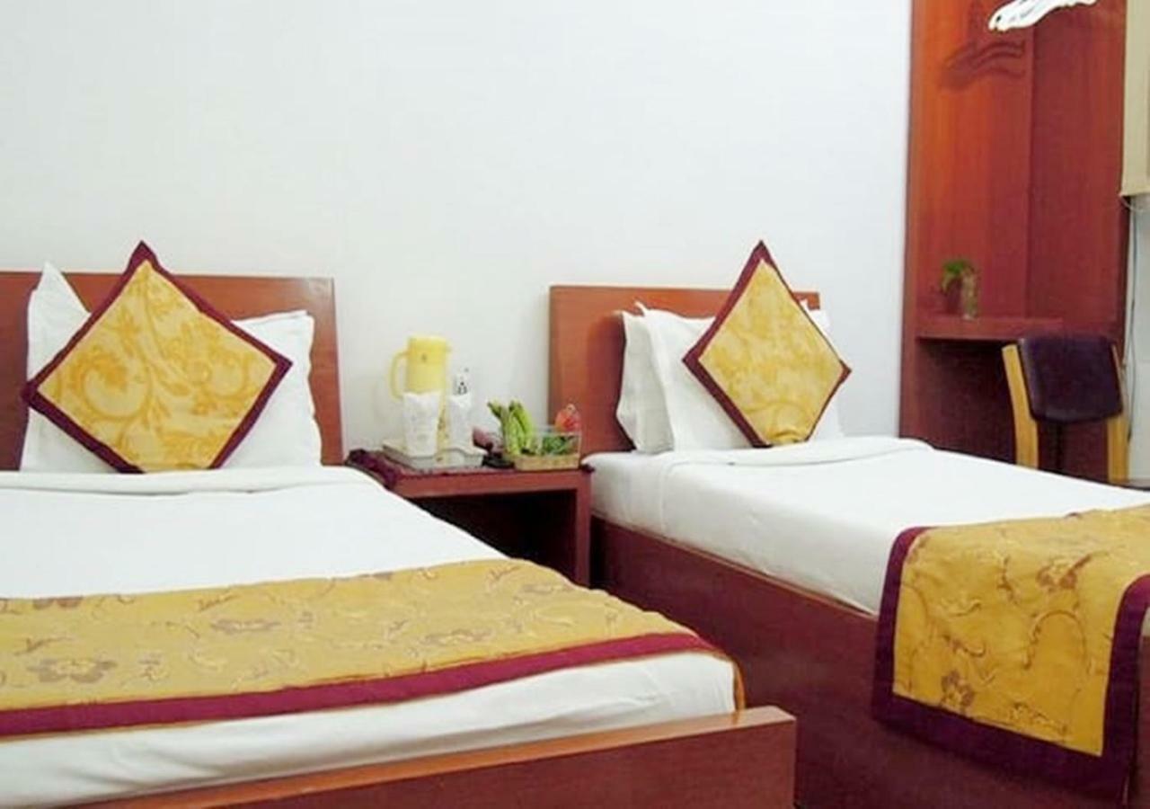 Hotel Tokyo Vihar بود جايا المظهر الخارجي الصورة